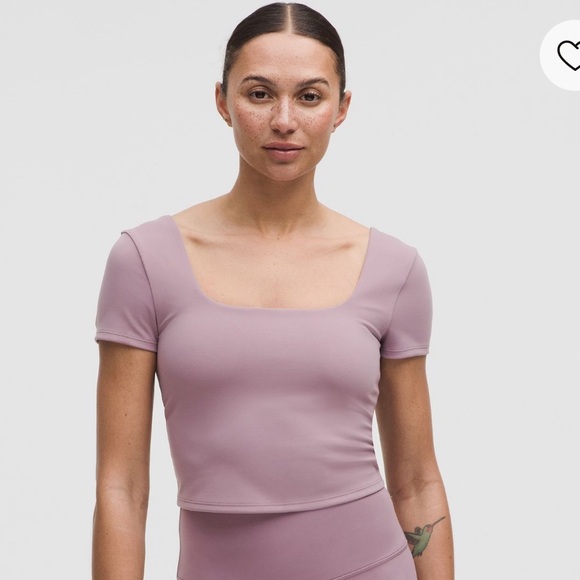 lululemon athletica Tops - Lululemon Wunder Under Smooth Cover Square neck Tshirt size 6 NWT